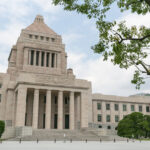 <span class="title">お国に任せよう</span>
